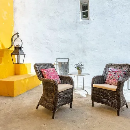 Bright & Spacious With Orange Tree Patio, By Timecooler Lisbon Exterior photo