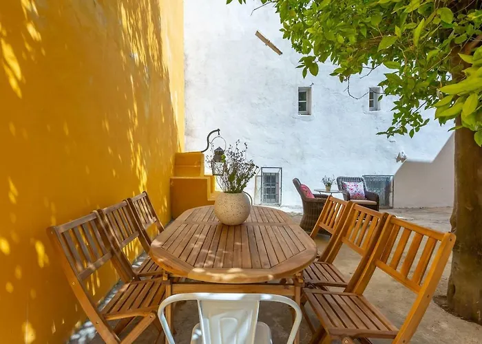 Bright & Spacious With Orange Tree Patio, By Timecooler